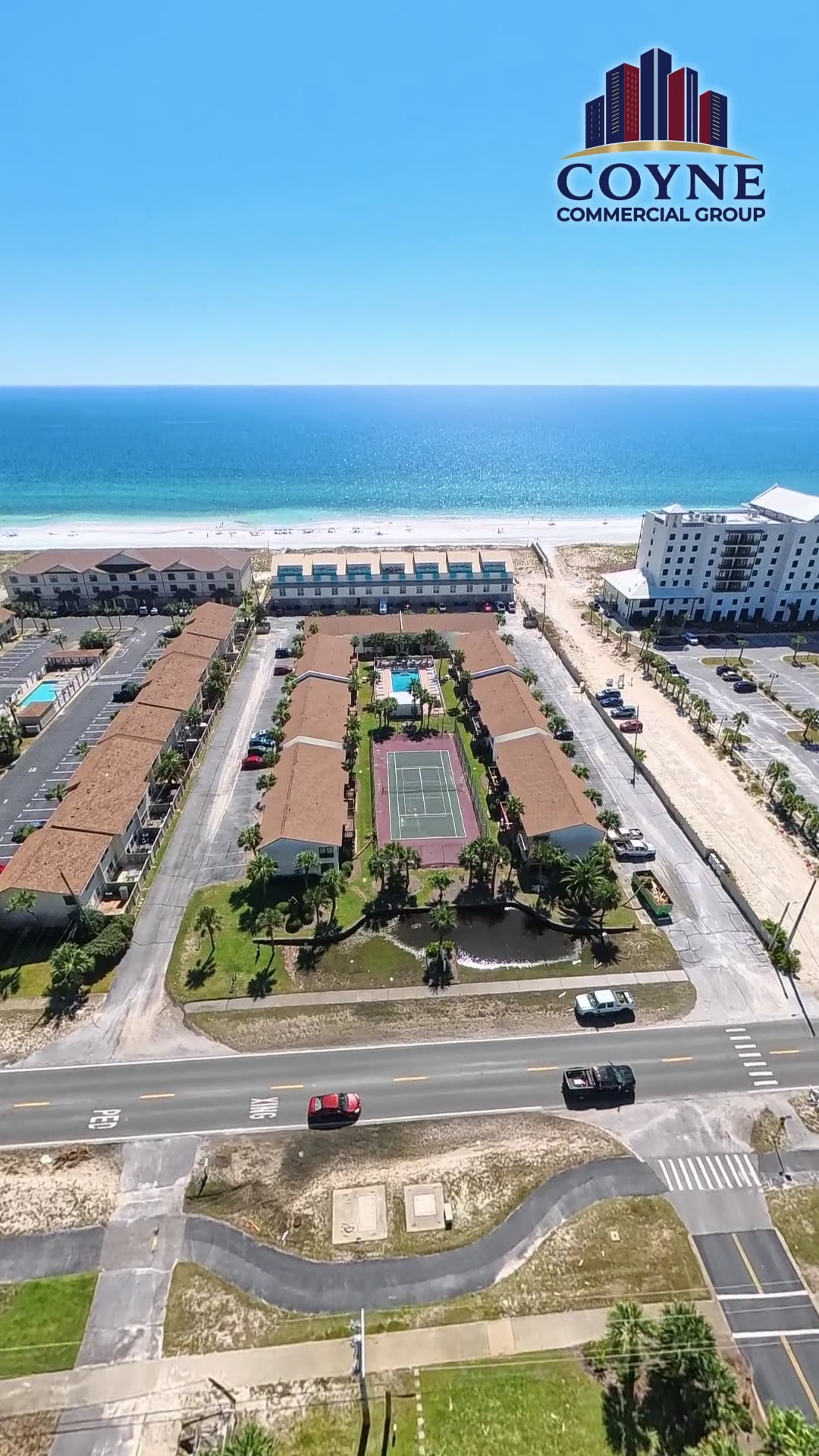 Beachview Condominium, Navarre Beach: full building flyover